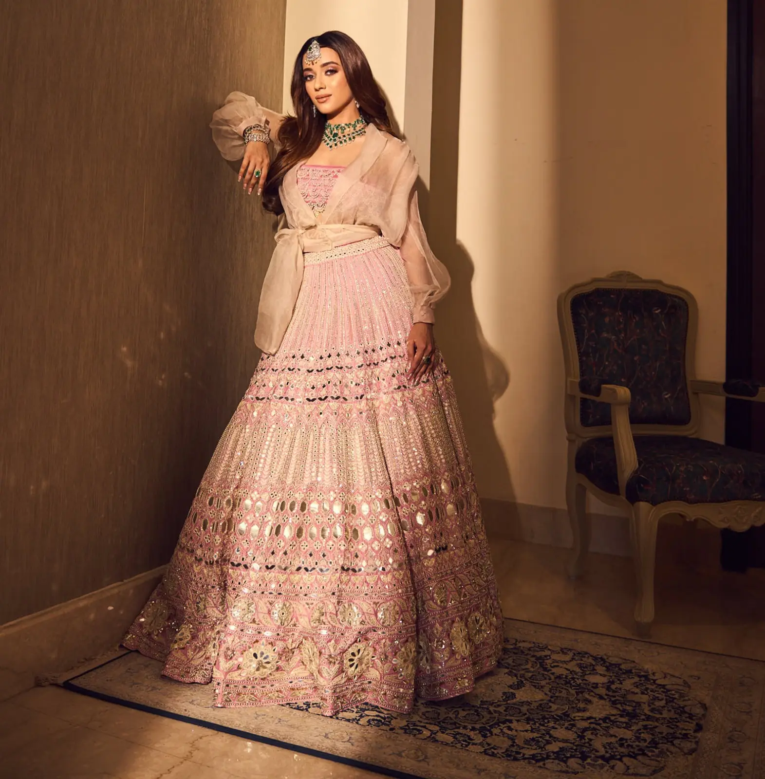 Dabiri_lehenga